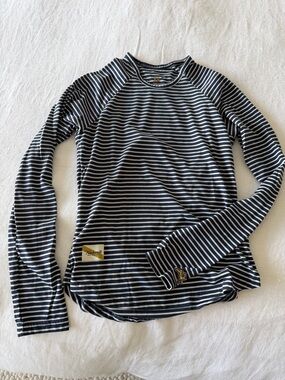Tracksmith Horizon Long Sleeve Tee - Navy & White XS